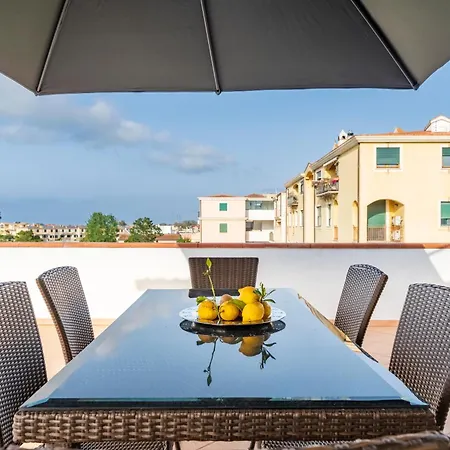 Lägenhet Penthouse In The Center With Wonderful View *